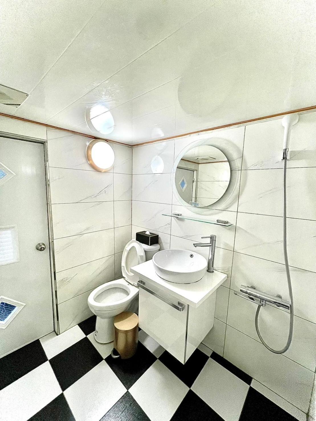 Wayu House Hotel Dawu ภายนอก รูปภาพ