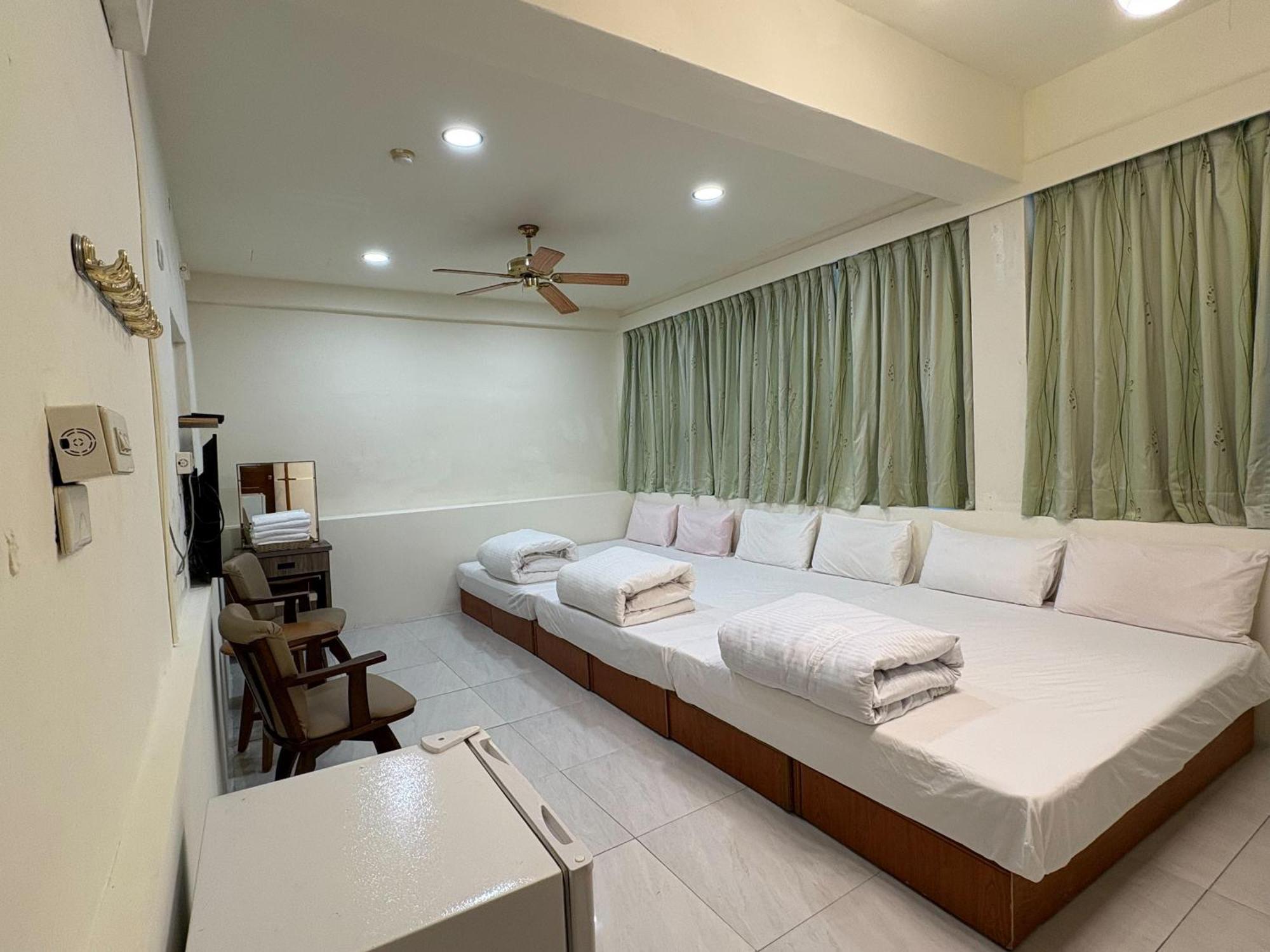 Wayu House Hotel Dawu ภายนอก รูปภาพ